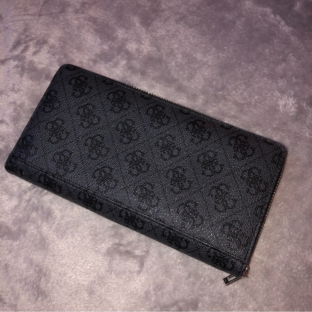 Guess black wallet - Picture 3 of 11